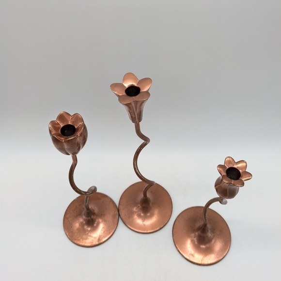 Set Of 3 Flower Mini Candlestick Holders - Picture 7 of 9